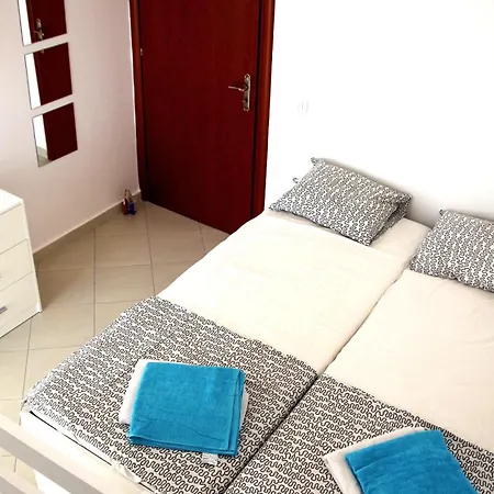 Sea View Coral Reef Apartment *